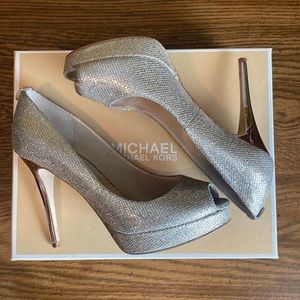 Michael Kors Silver Glitter Platform Pumps